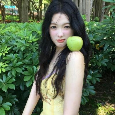 蕾丝炸弹